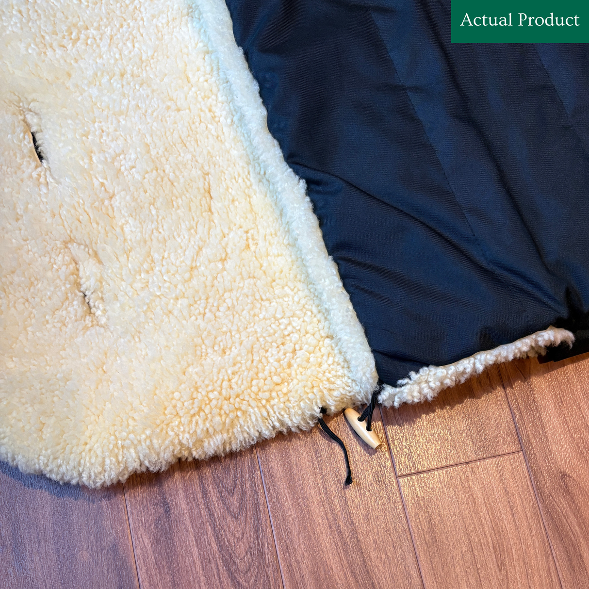 Fellhof Sheepskin Footmuff, Gently Used / Black