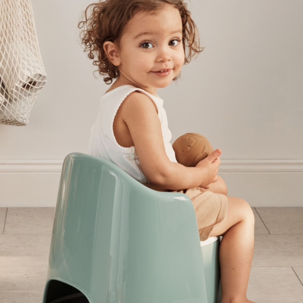 BabyBjörn Smart Potty Chair, Gently Used / Green