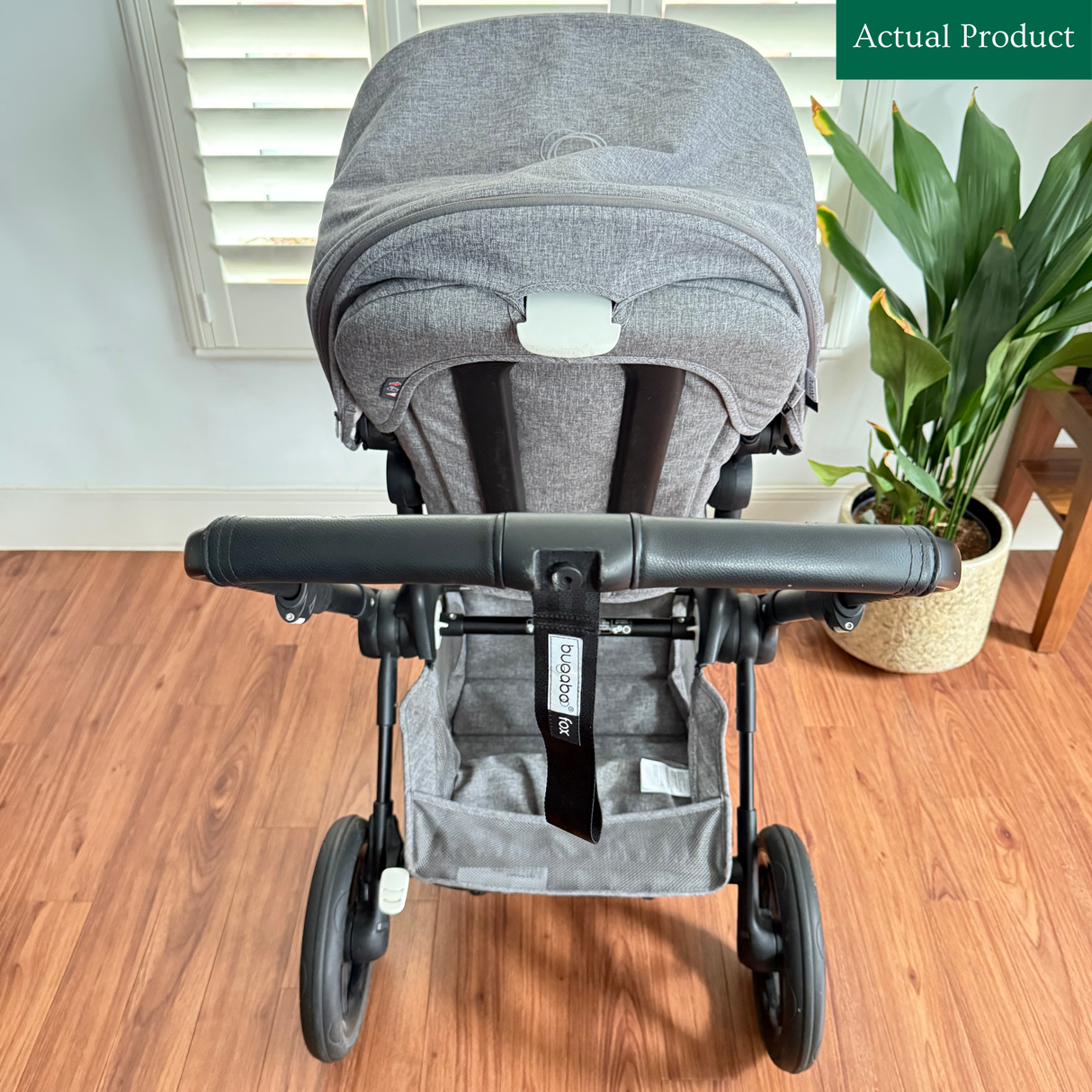 Bugaboo Fox 2 in Classic, Gently Used / Grey
