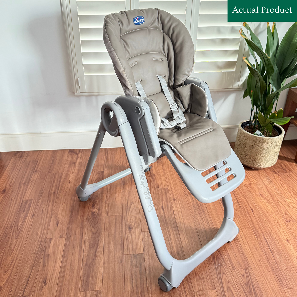 Chicco Polly Magic Relax High Chair, Gently Used / Grey