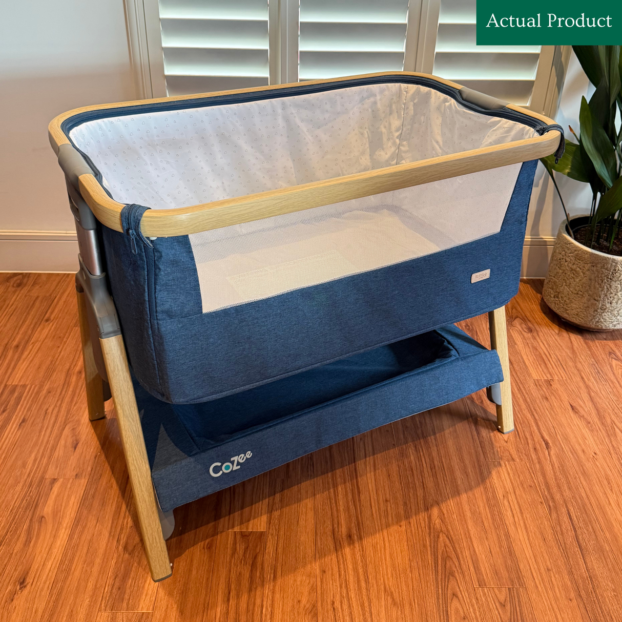 Tutti Bambini CoZee Crib, Like New / Blue