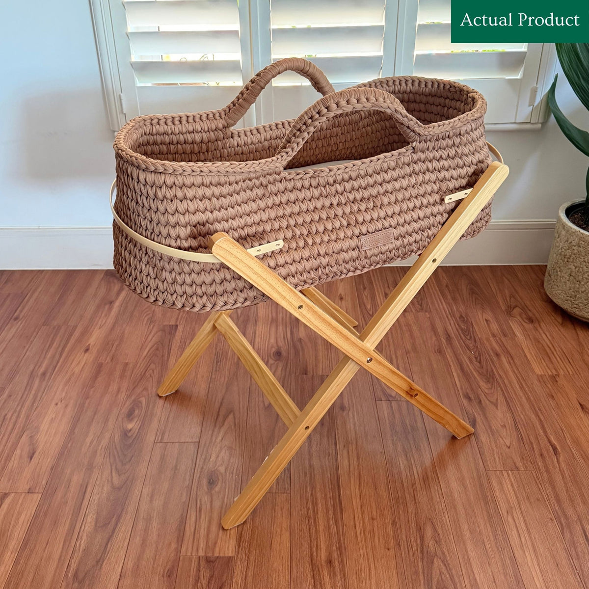 Ickle Bubba Nova Moses Basket & Stand, Like New / Mocha