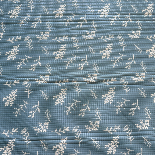 Munchkin & Bear Luxe Play Mat, Gently Used / Blue