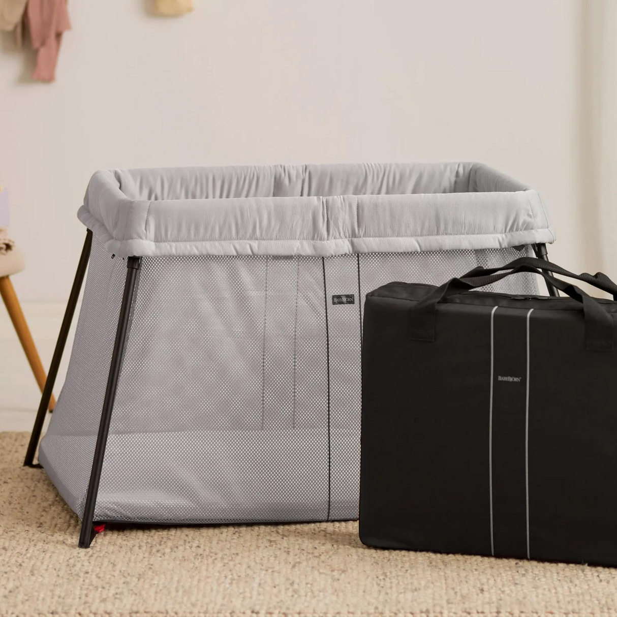 BabyBjörn Travel Cot Light, Like New / Black