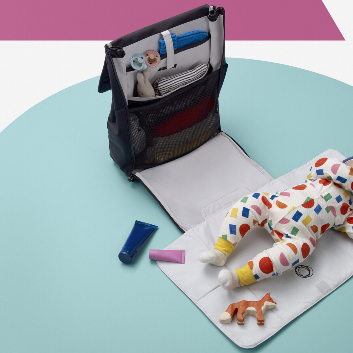 Bugaboo Changing Backpack and Cupholder, Like New / Black