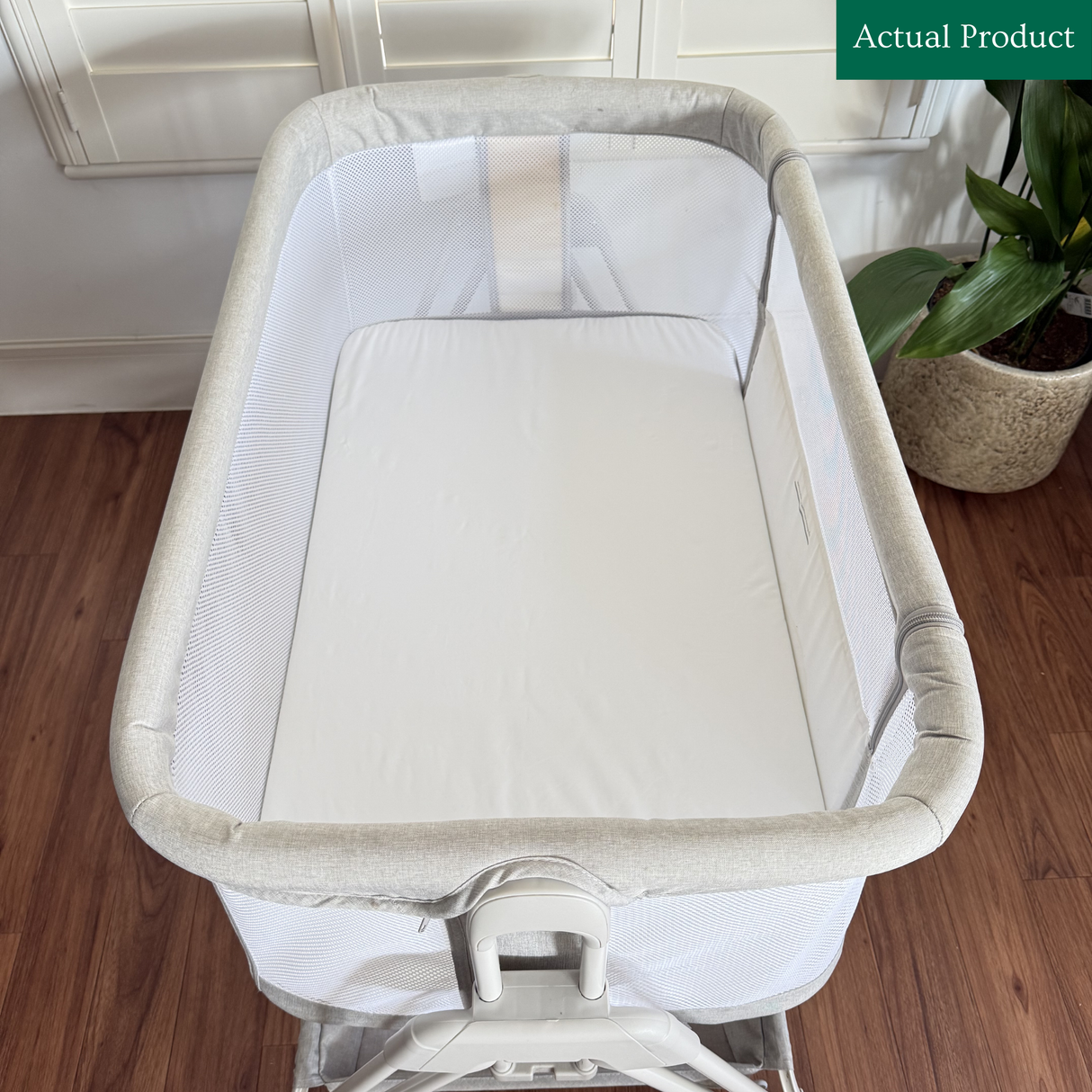 Costway Bedside Crib, Used / White