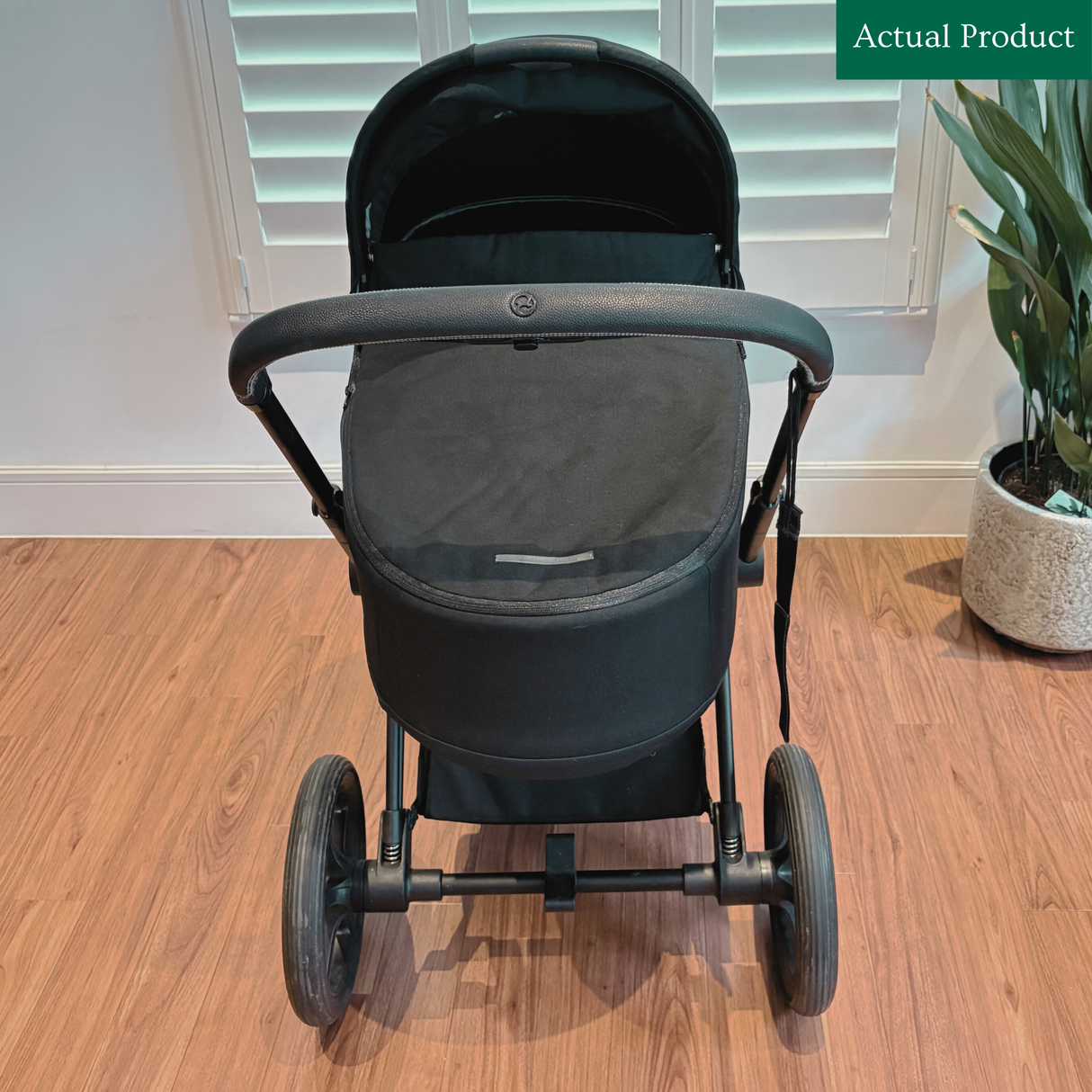 Cybex Platinum Priam Carrycot & Seat, Like New / Black