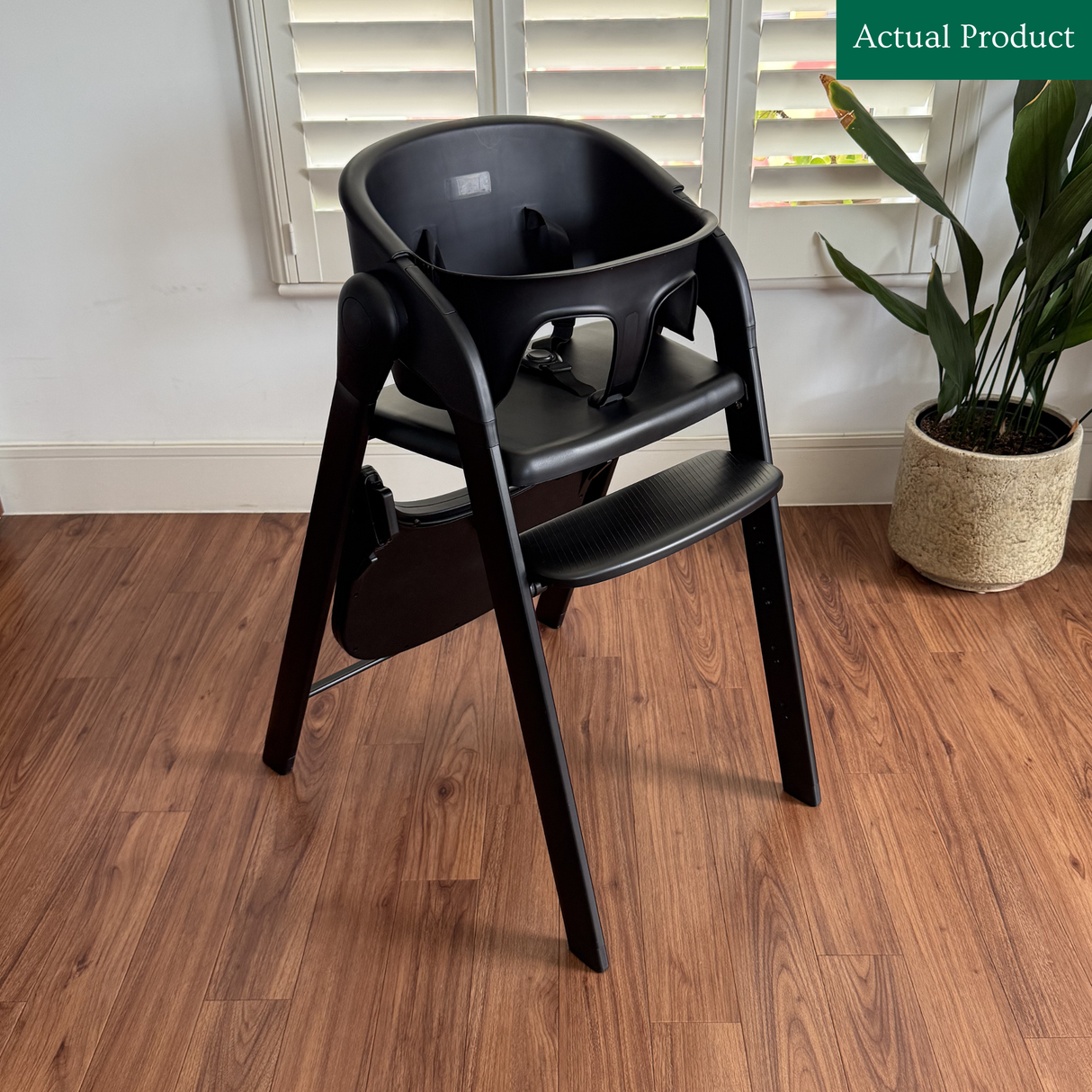 DERYAN Luxury High Chair, Like New / Black