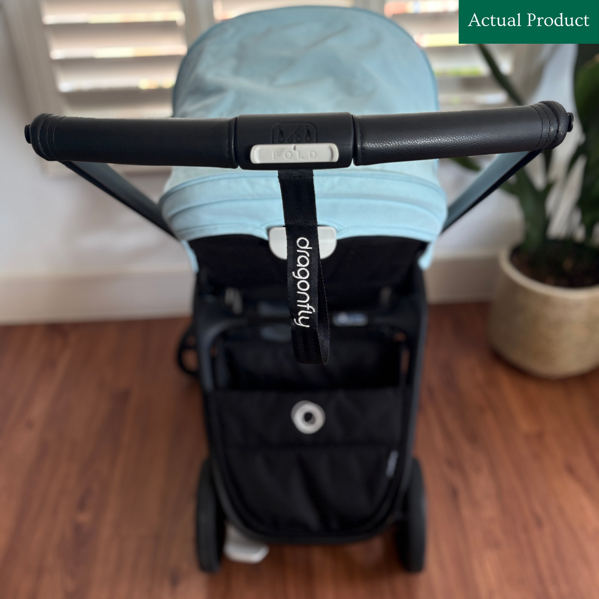Bugaboo Dragonfly with Carrycot, Like New / Blue