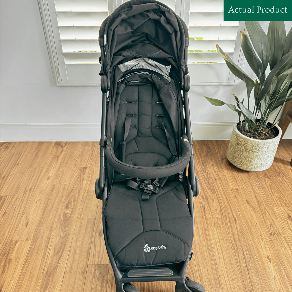 Ergobaby Metro+ Travel Pram & Winter Muff, Gently Used / Black