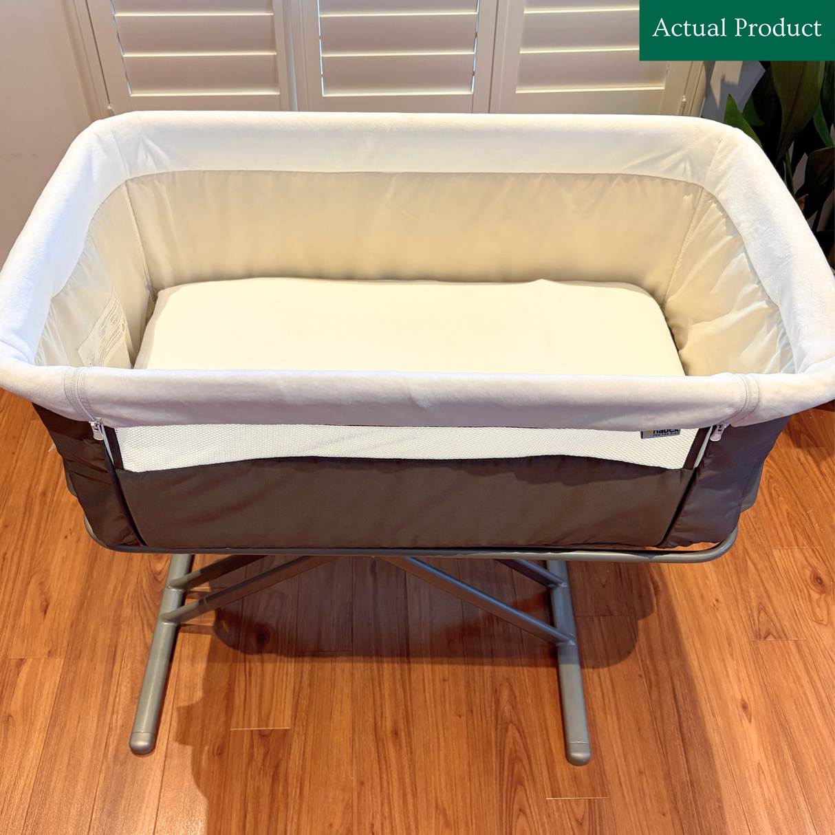 Hauck Face 2 Me 2 Bedside Crib, Gently Used / Grey