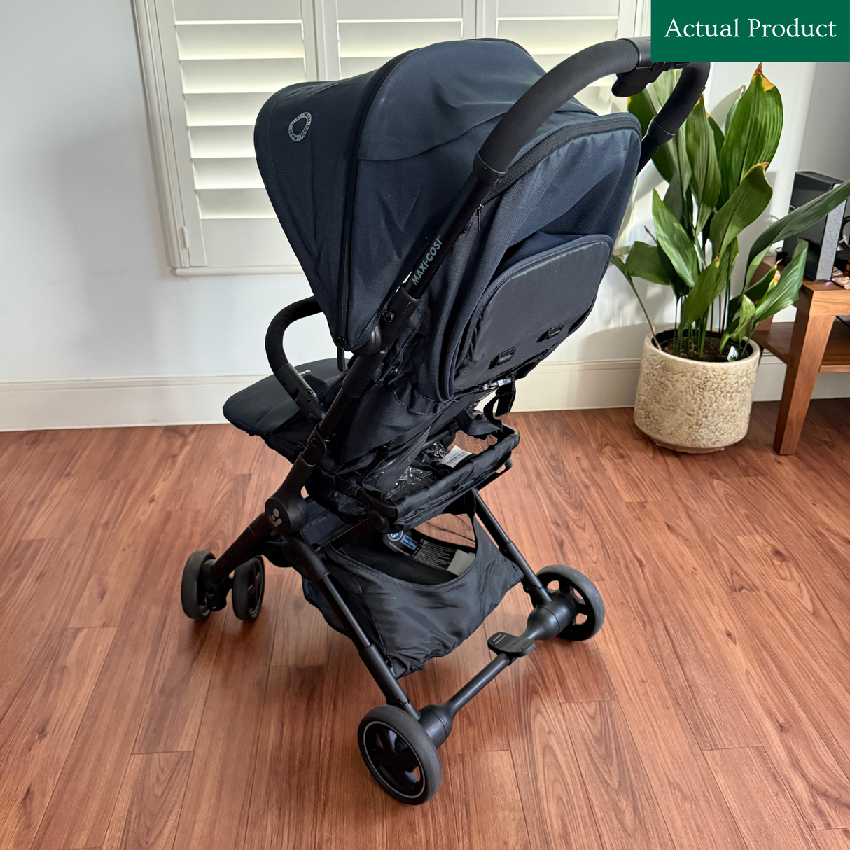 Maxi-Cosi Lara 2 Travel Stroller, Gently Used / Black