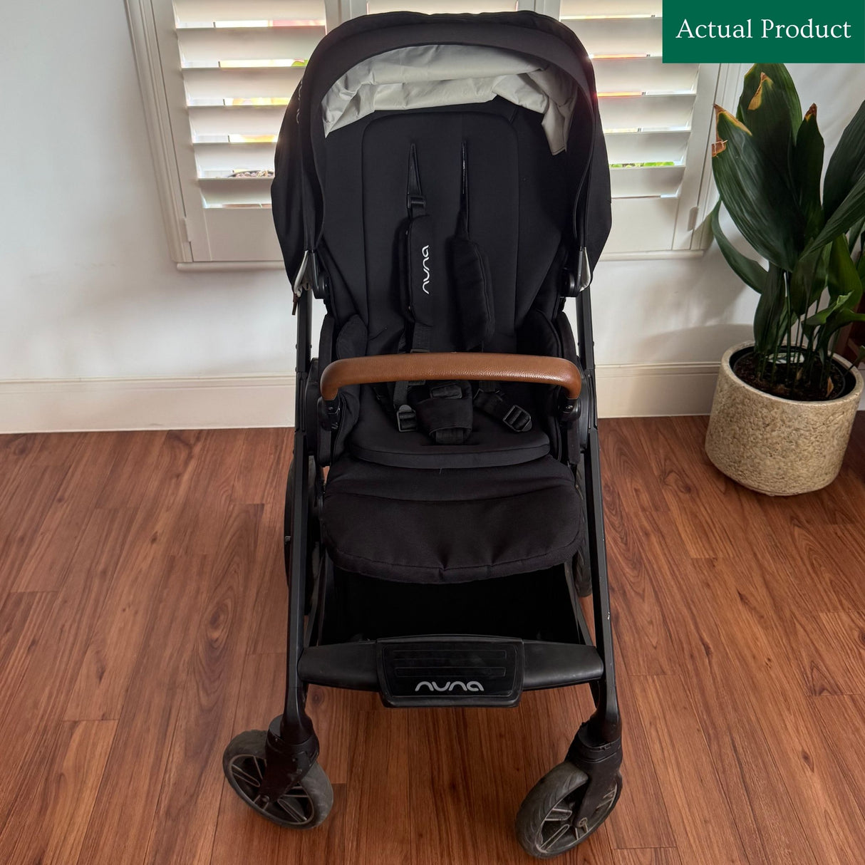 Nuna Mixx Pushchair & Carrycot, Gently Used / Black
