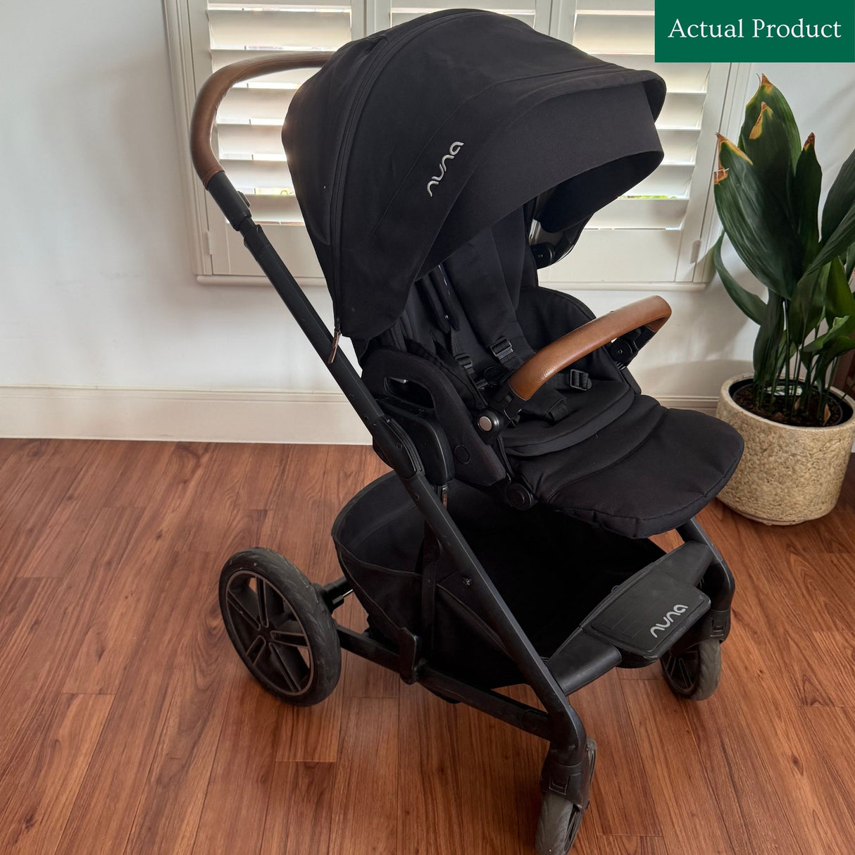 Nuna Mixx Pushchair & Carrycot, Gently Used / Black