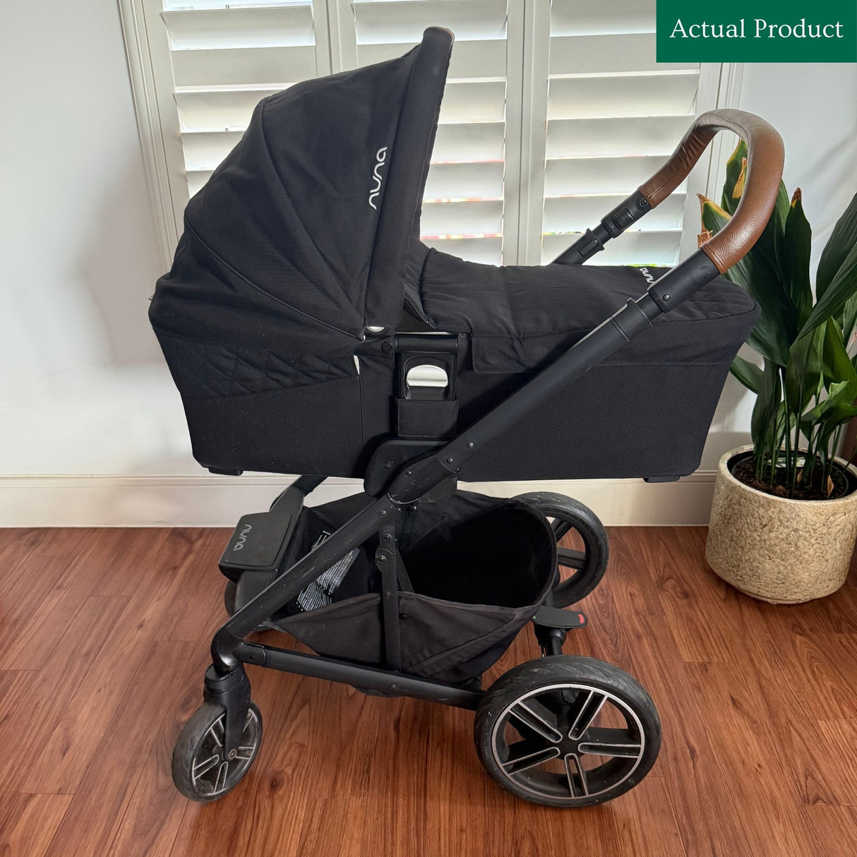 Nuna Mixx Pushchair & Carrycot, Gently Used / Black