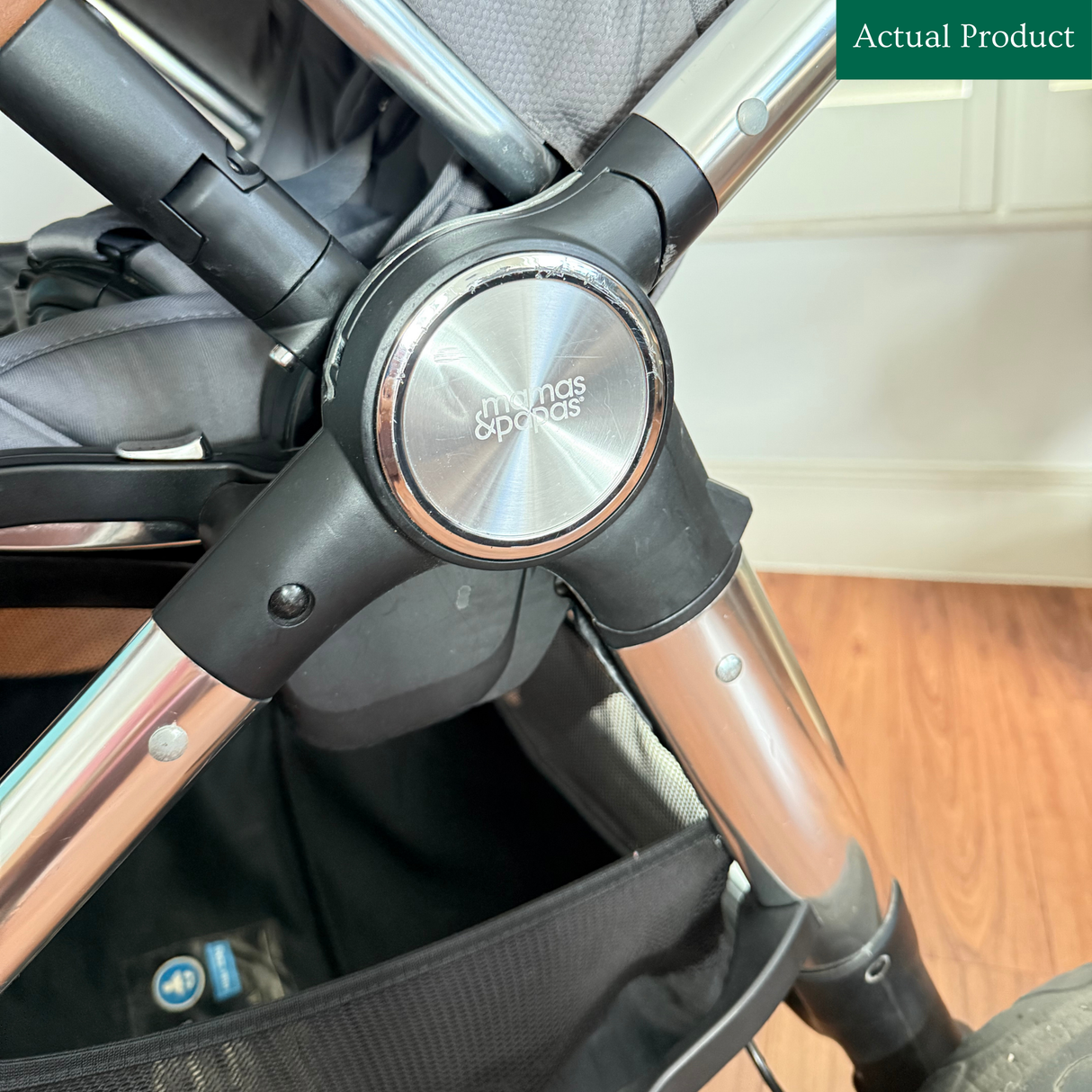 Mamas & Papas Ocarro Pram & Carrycot, Like New / Grey