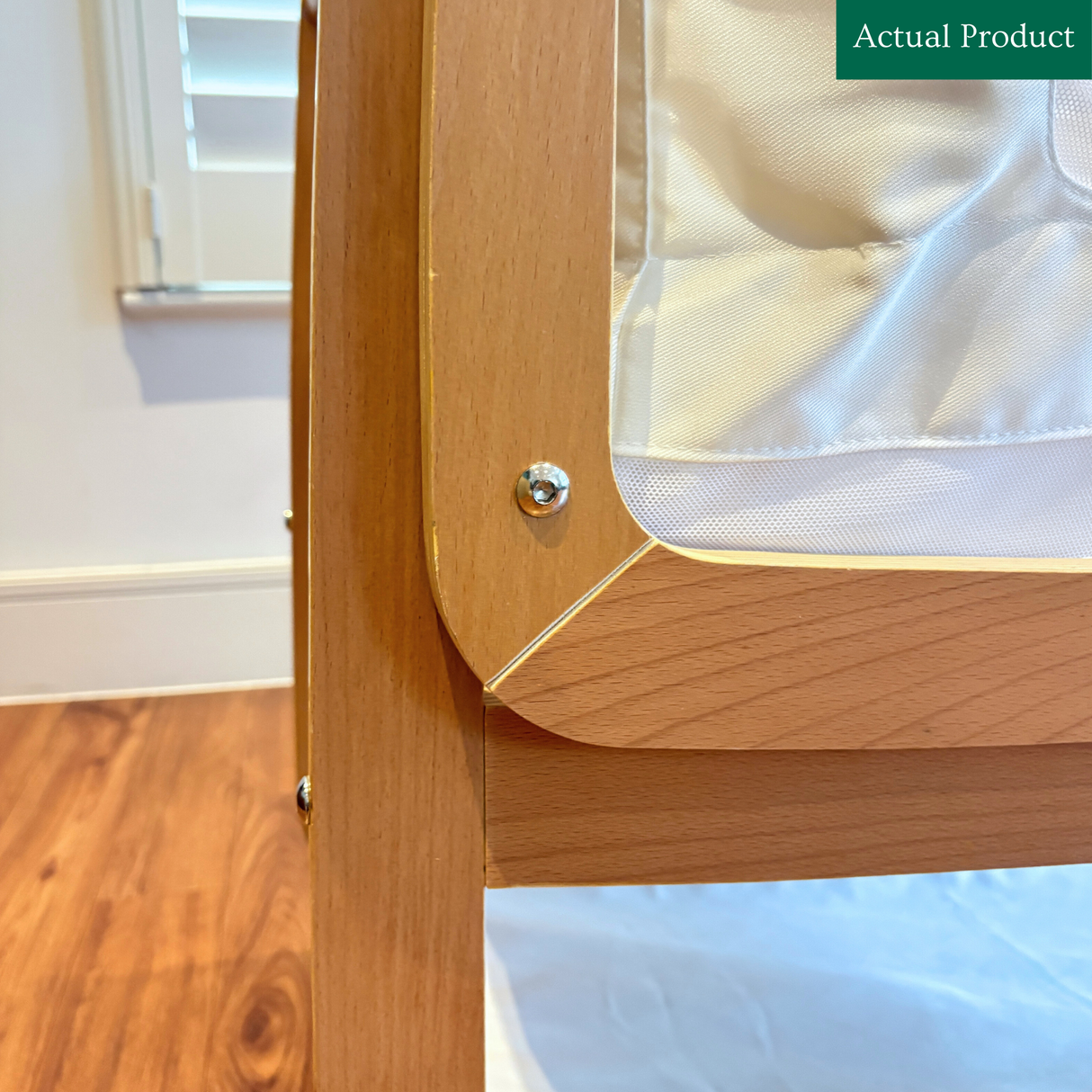 SnuzPod 4, Like New / Natural Wood