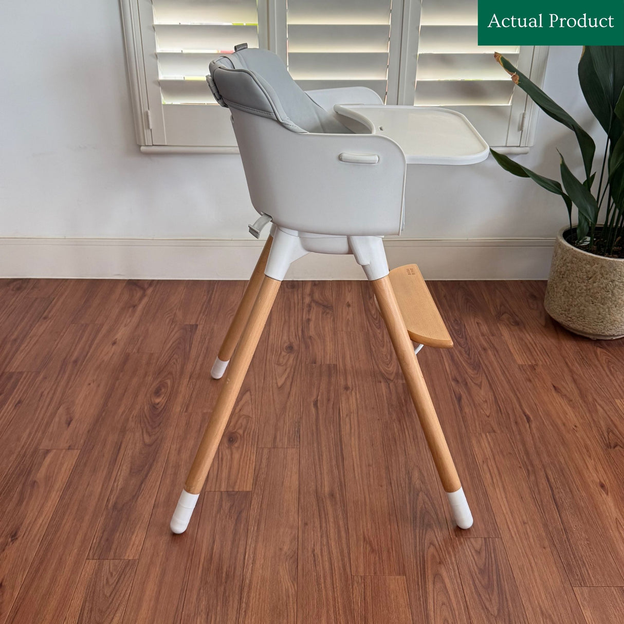 Bababing Una High Chair, Gently Used / White