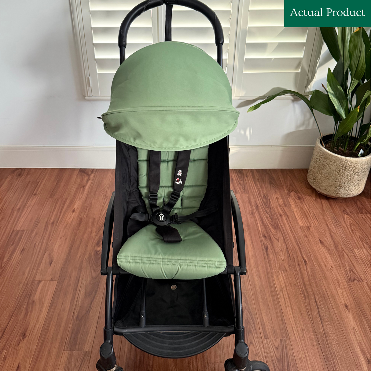 Babyzen YOYO Travel Pram, Gently Used / Green