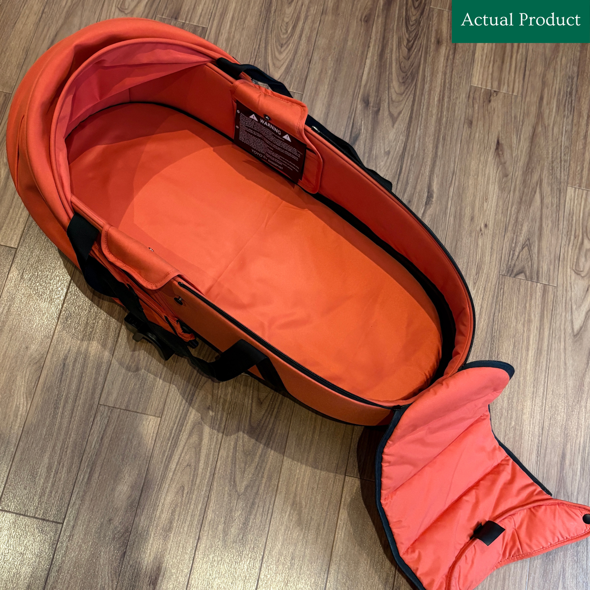 Yoyo Newborn Shell, Like New / Red