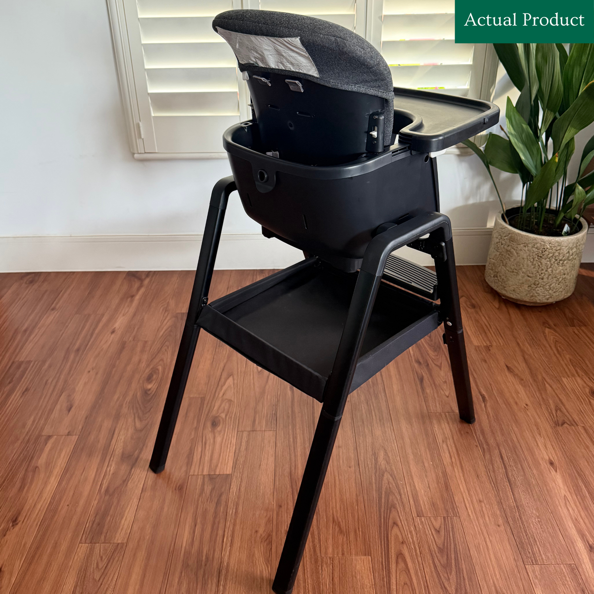 Tutti Bambini Nova Evolutionary High Chair, Like New / Black