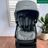 Bugaboo Fox 3 (With Carrycot), Gently Used / Green