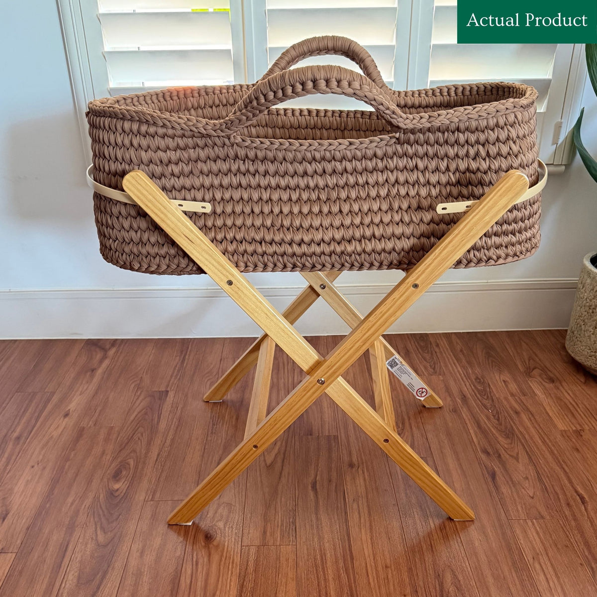 Ickle Bubba Nova Moses Basket & Stand, Like New / Mocha