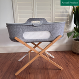Snuzbaskit Moses Basket With Stand, Like New / Grey