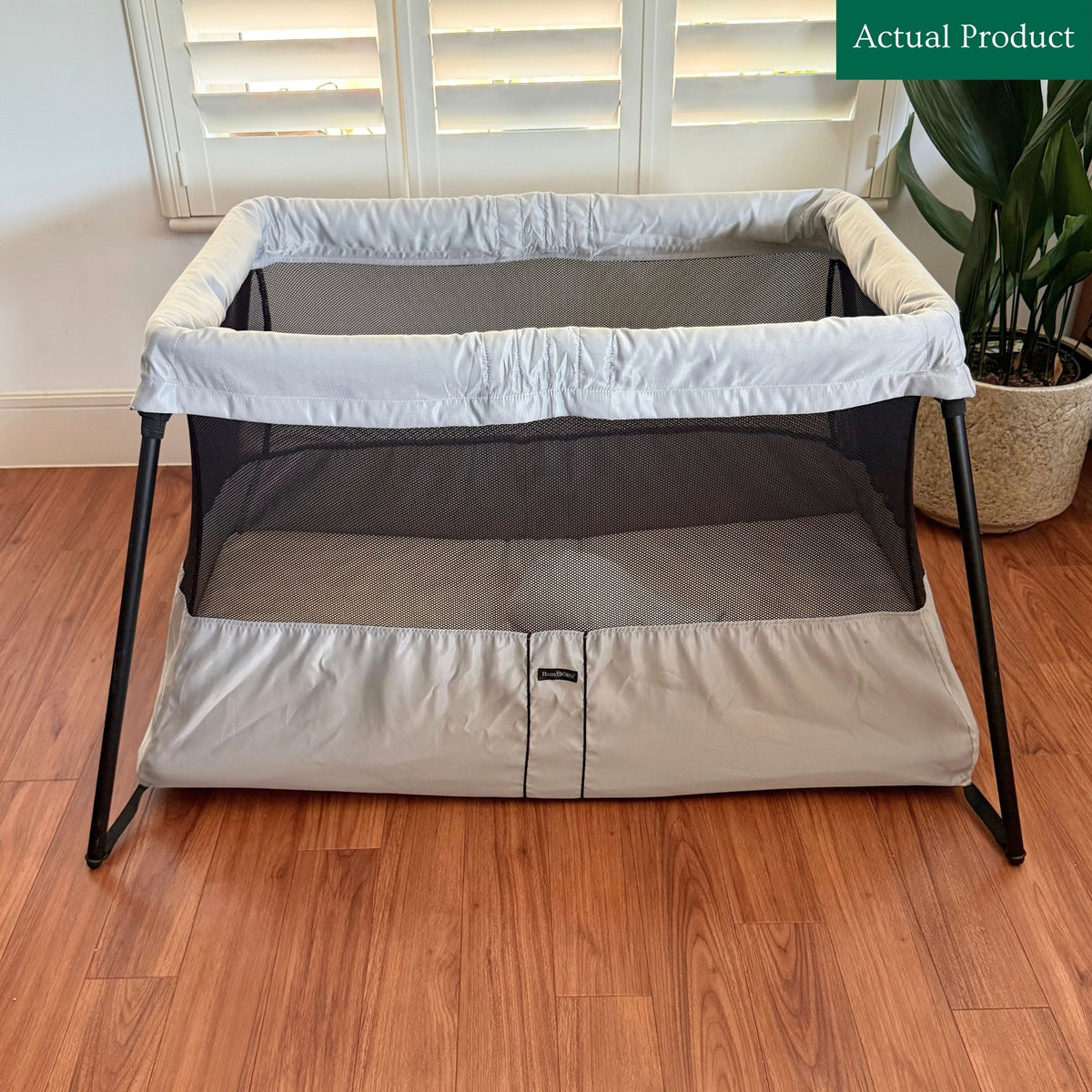 BabyBjörn Travel Cot Light, Gently Used