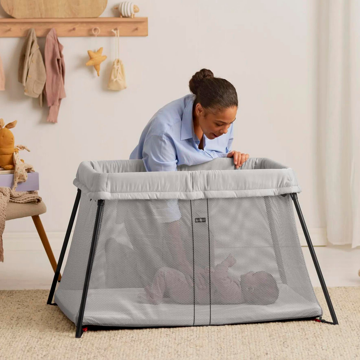 Travel cot light babybjorn new arrivals