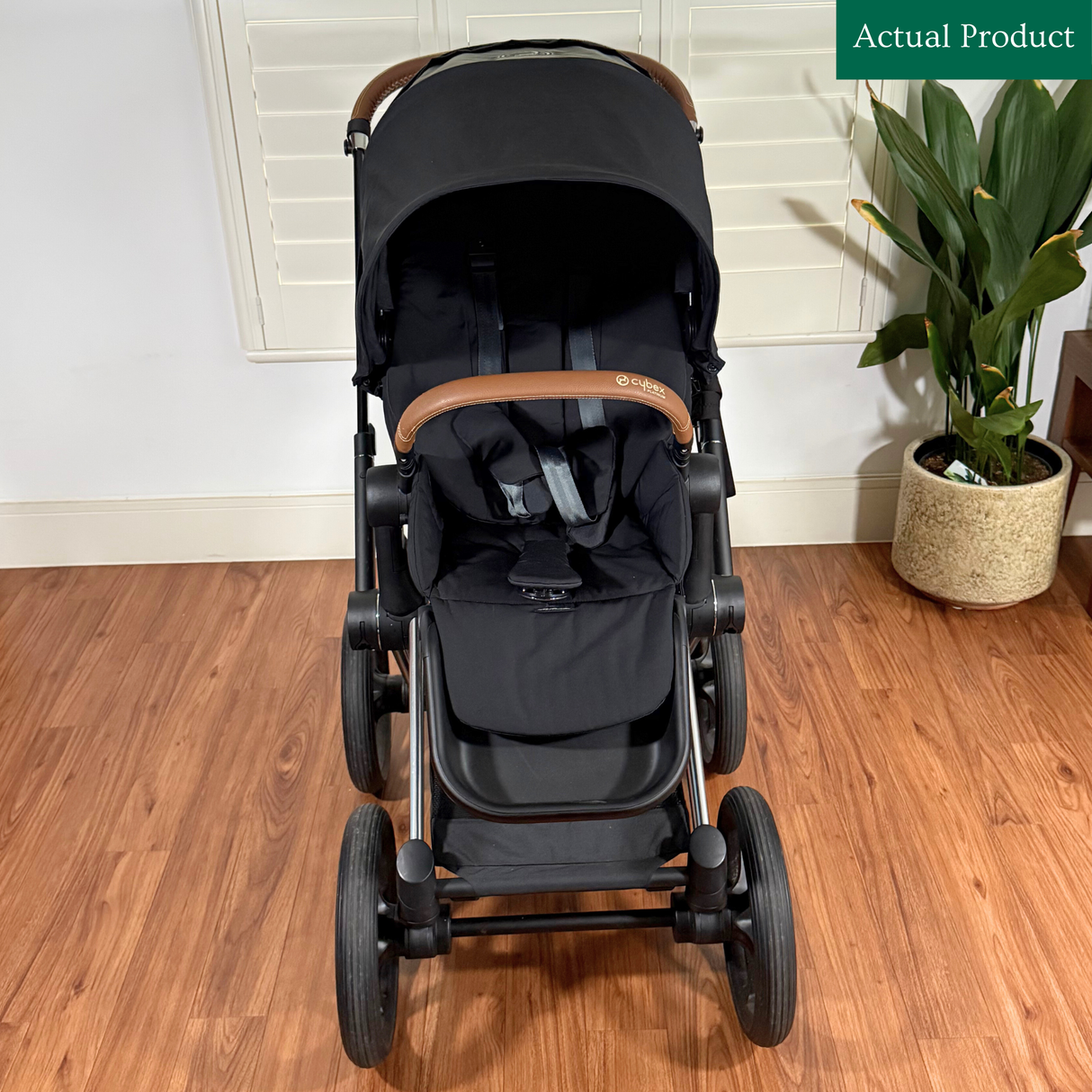 Cybex Priam Pram, Like New / Black Chrome