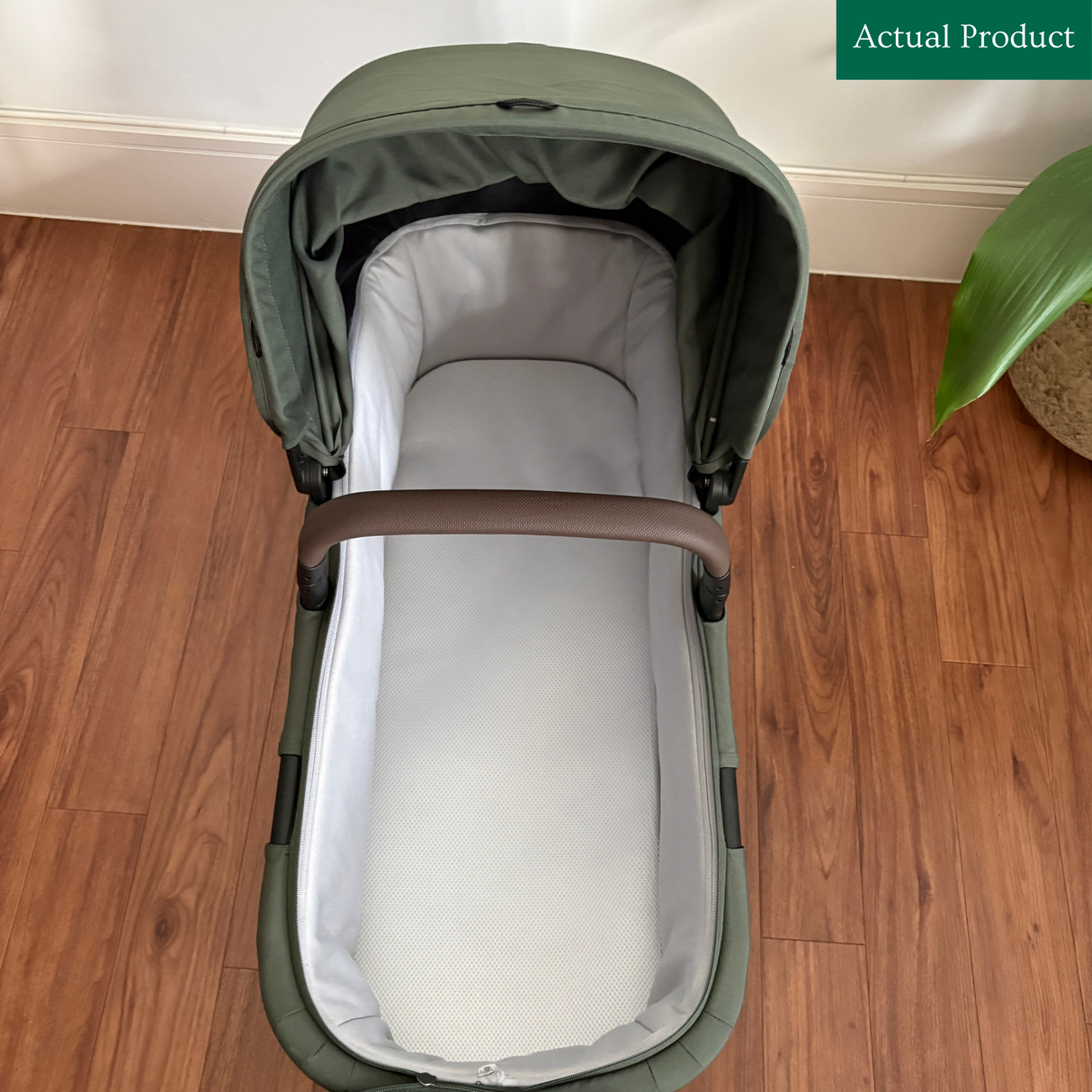 Joolz Aer² Cot, Like New / Green