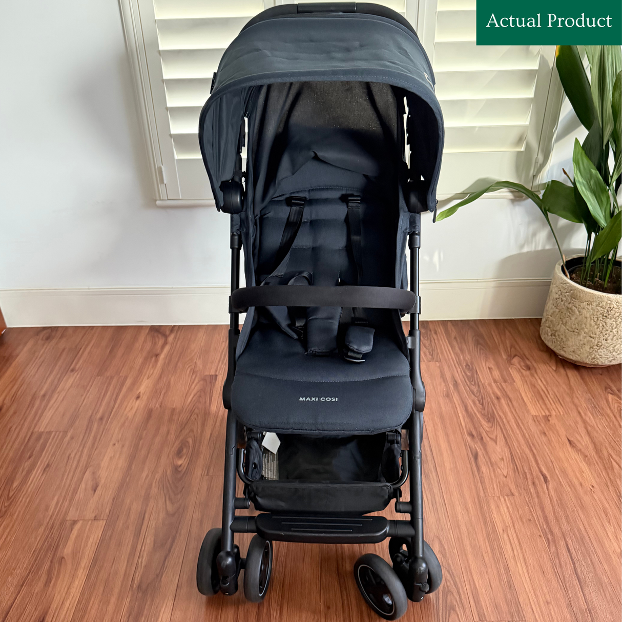 Maxi-Cosi Lara 2 Travel Stroller, Gently Used / Black