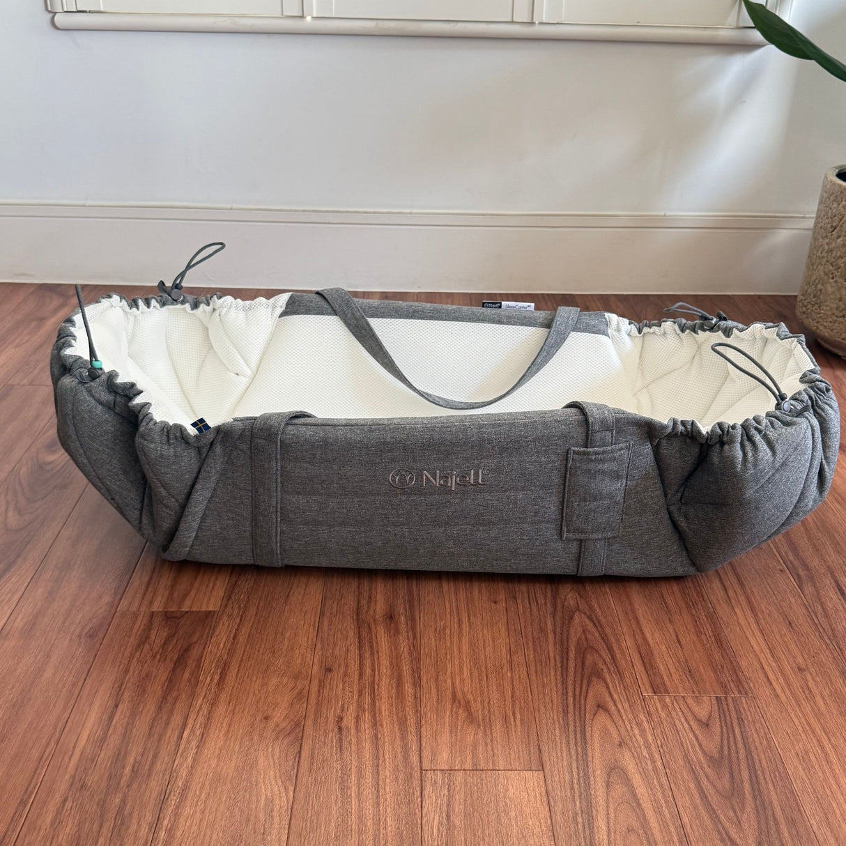 Najell SleepCarrier X, Like New / Grey