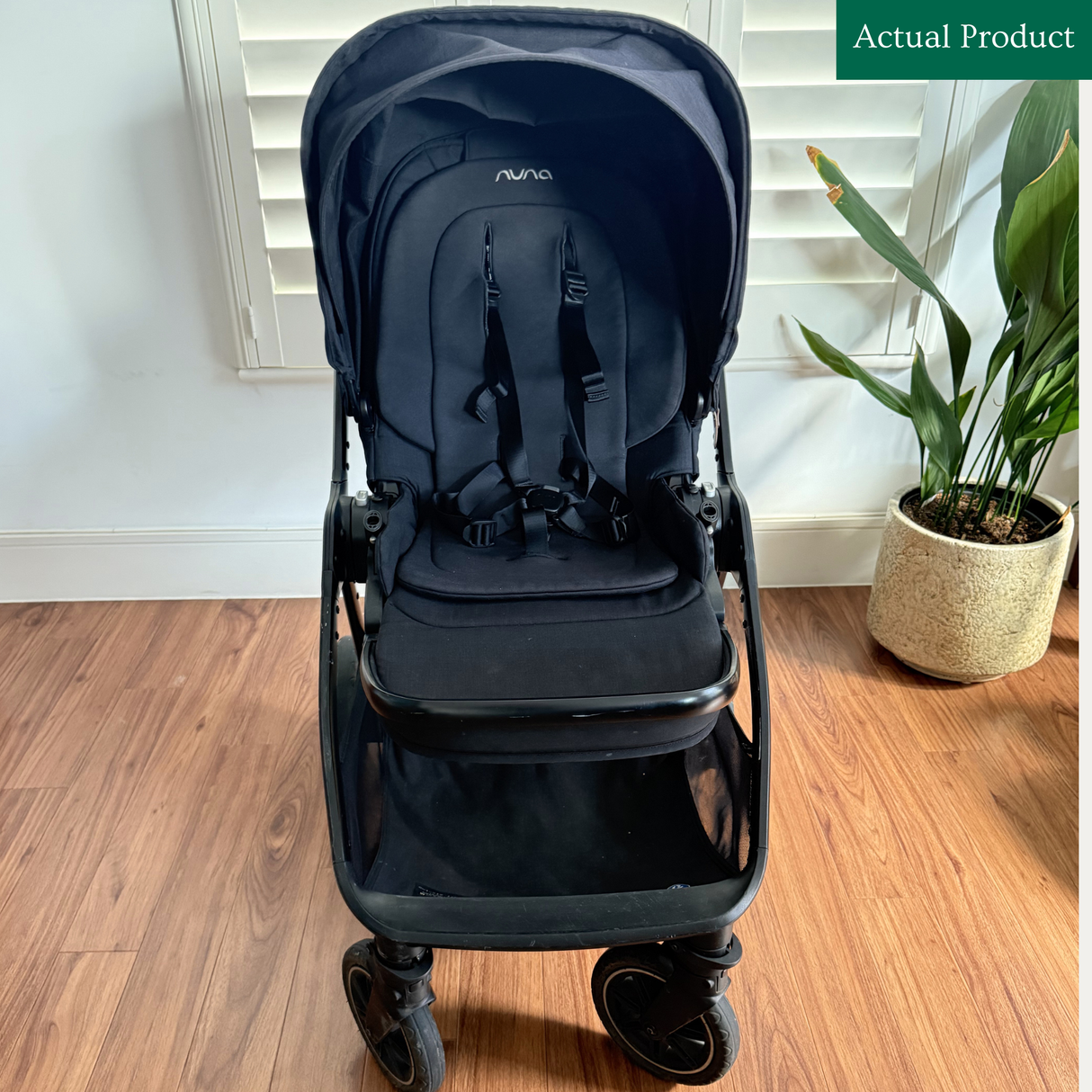 Preloved Nuna Triv Next Travel System, Black