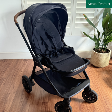 Preloved Nuna Triv Next Travel System, Black
