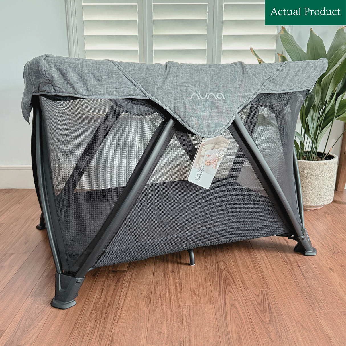 Nuna SENA Aire Travel Cot & Changer, Gently Used / Black