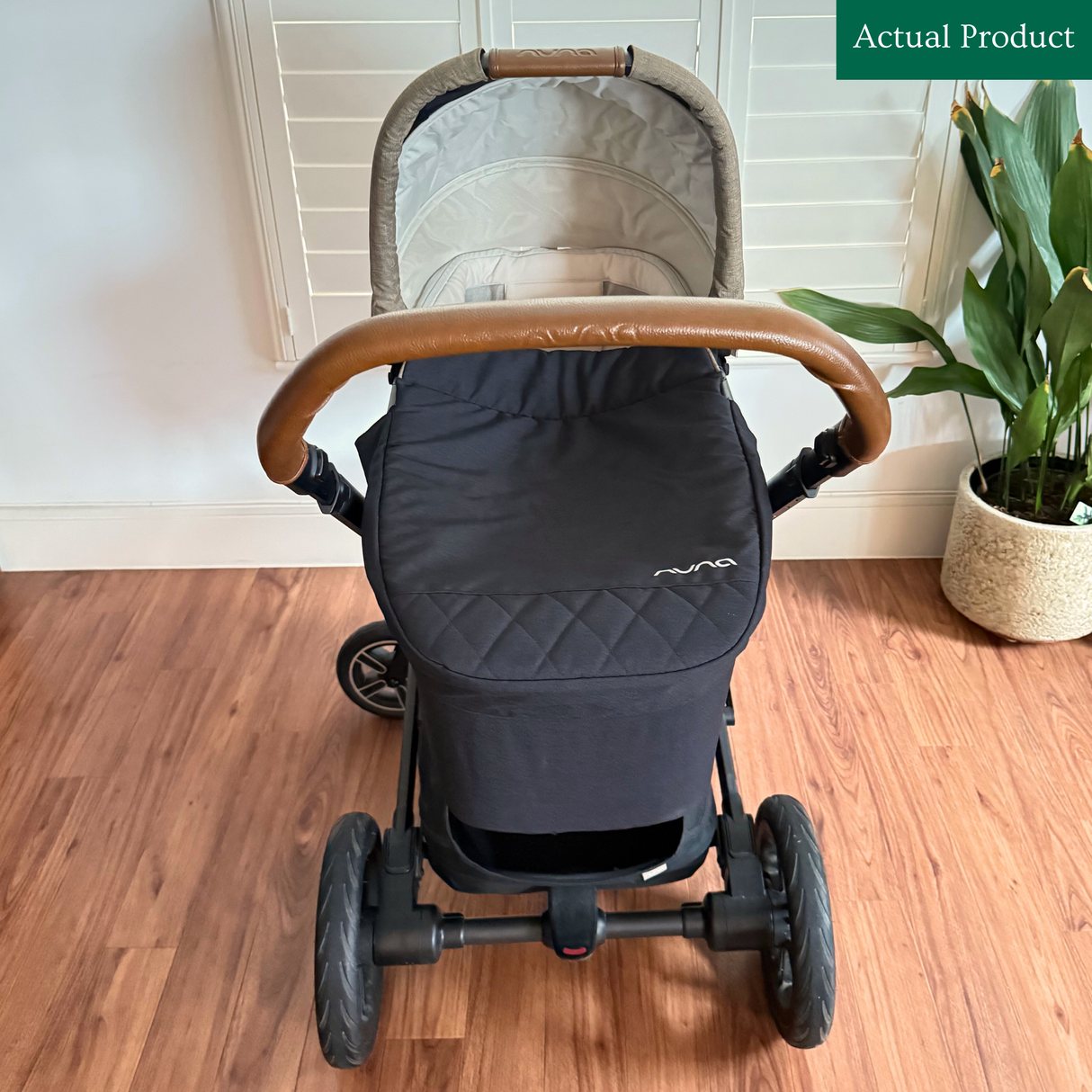 Nuna Mixx Next Pram, Like New / Beige