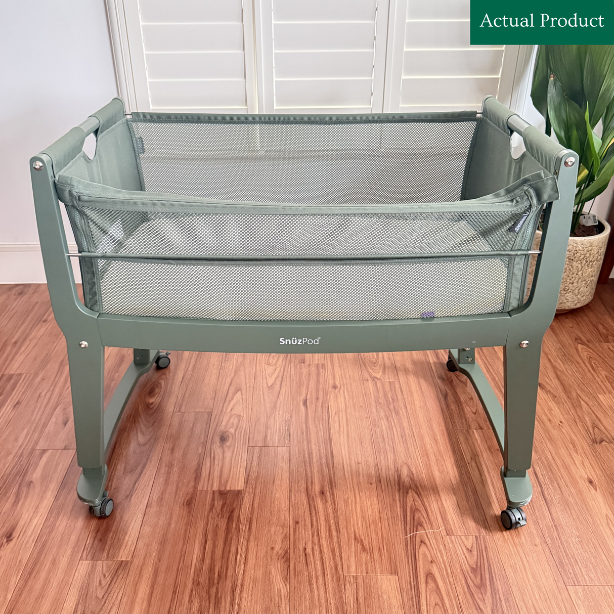 Snuzpod Studio Crib, Gently Used / Green