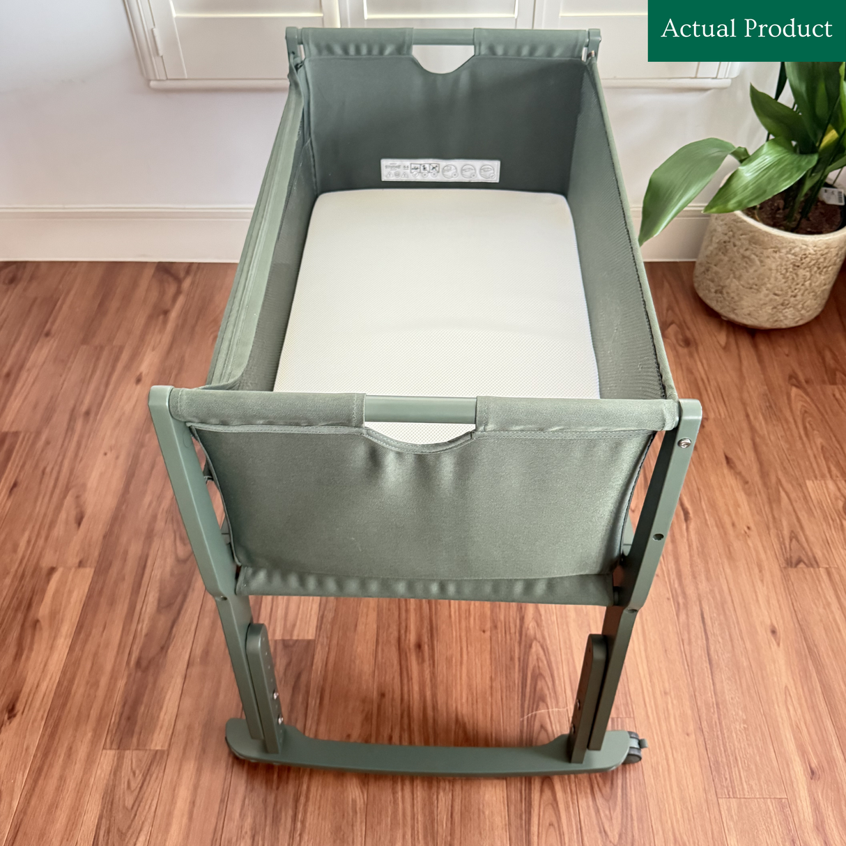 Snuzpod Studio Crib, Gently Used / Green