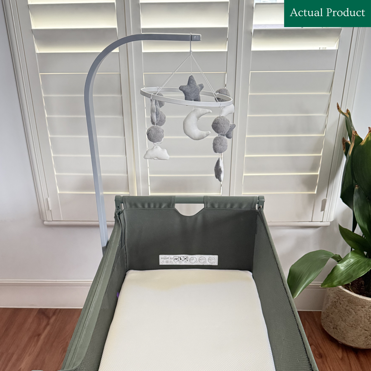 Snuzpod Mobile Arm, Like New / Grey