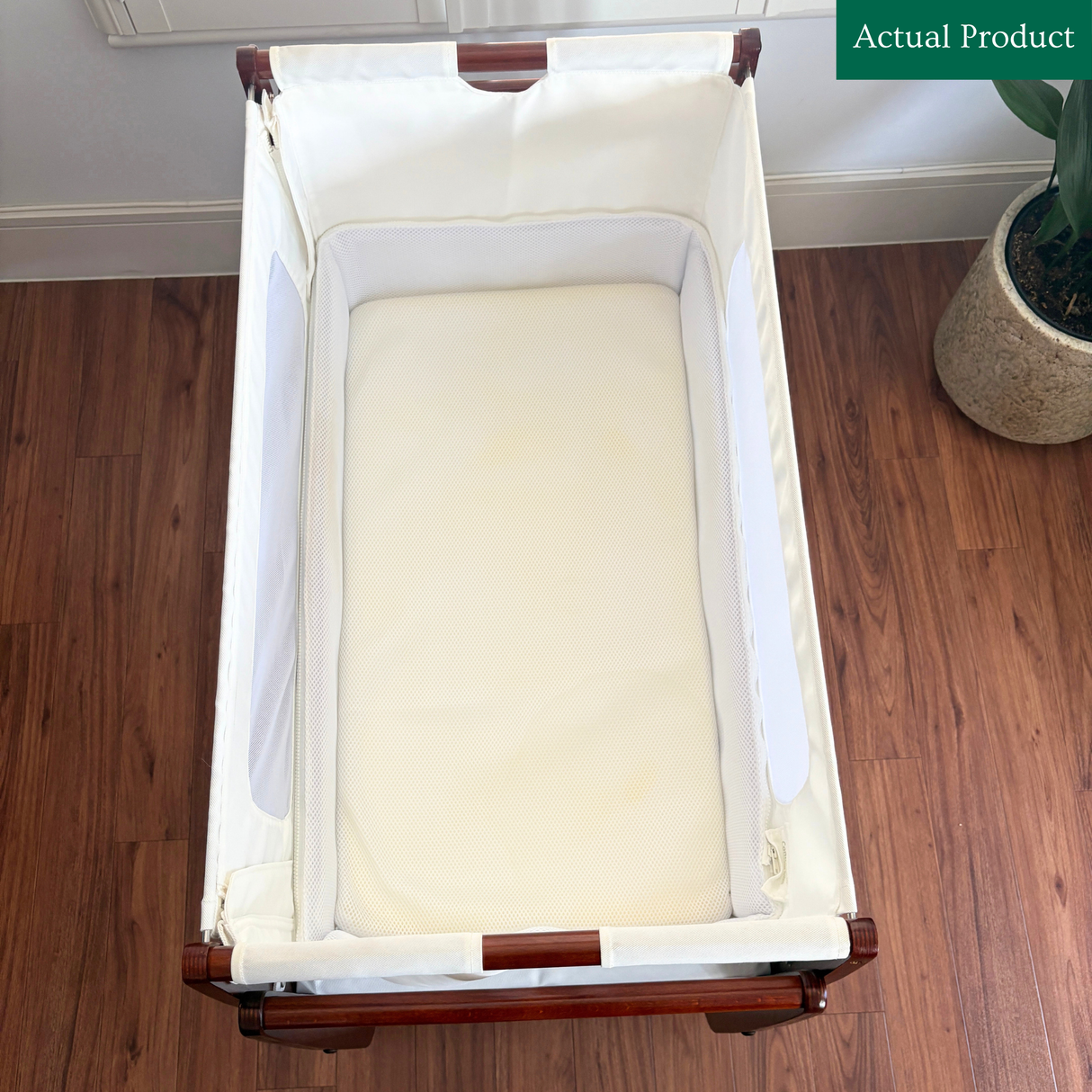 Snuzpod 4 Bedside Crib, Like New / Espresso (Dark Brown)