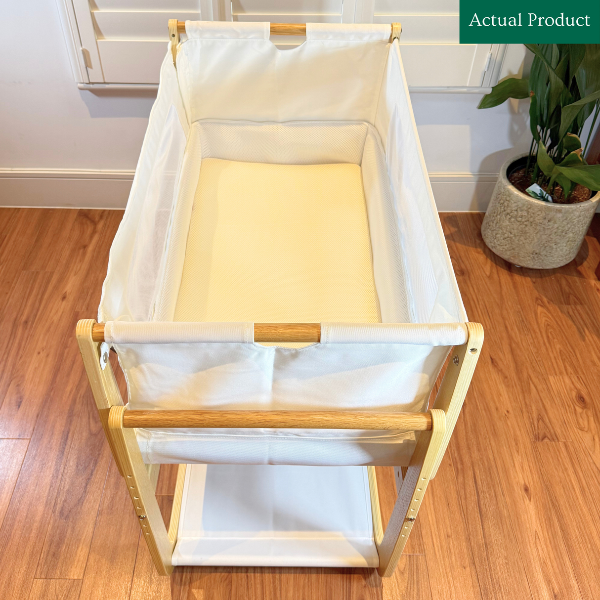 SnuzPod 4, Gently Used / Natural Wood