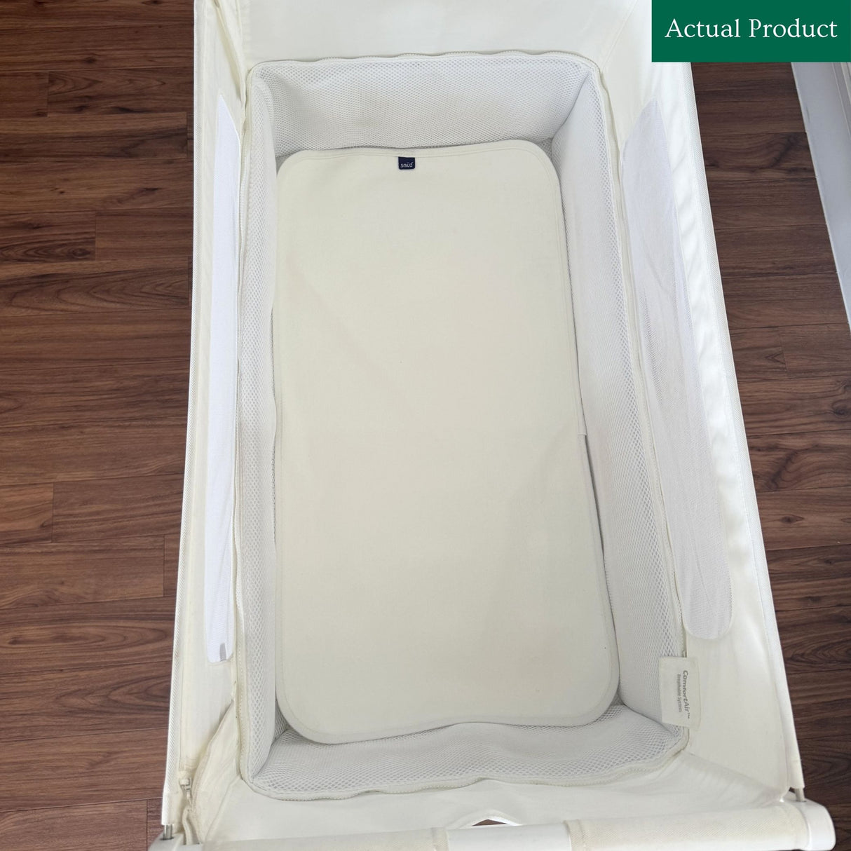 SnüzPod 4 Bedside Crib, Gently Used / White