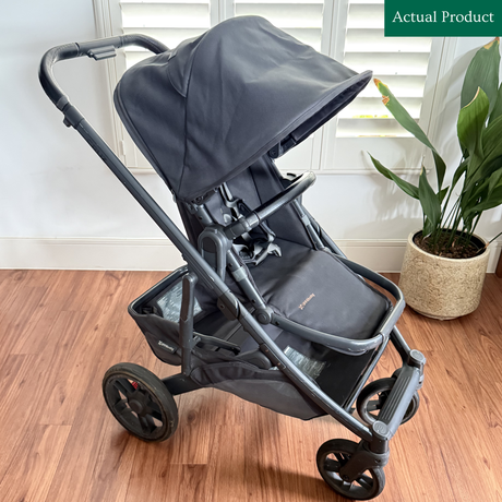 Preloved UPPAbaby Cruz V2 Travel System, Black